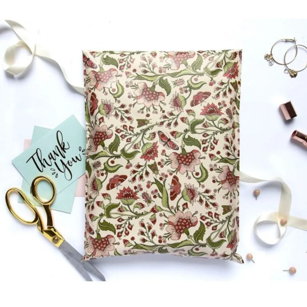 Vintage Floral Poly Mailers 6x9 Pack of 50 PRICE IS FIRM